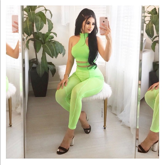 Other - Neon green set 💚